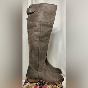 BP leather tall boots - brown/grey color - like new - big girls 4